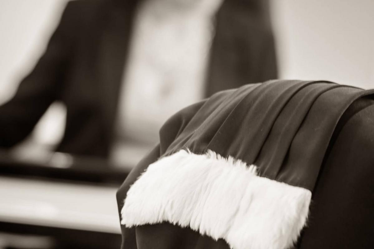 La relation entre le client et l'avocat :​​​​​​​Confiance et confidentialité 